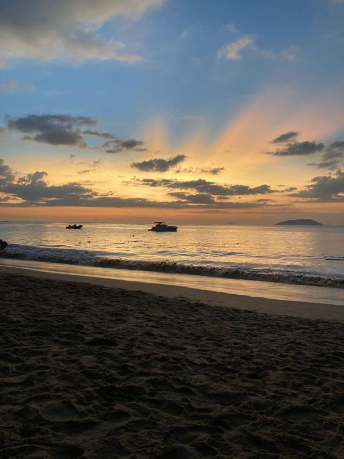 Quarto aconchegante em Ilhabela Praia Curral Pé na areia Até 4 pessoas AvJosé Pacheco do Nascimento nº 7682 Extérieur photo