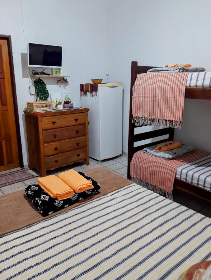 Quarto aconchegante em Ilhabela Praia Curral Pé na areia Até 4 pessoas AvJosé Pacheco do Nascimento nº 7682 Extérieur photo